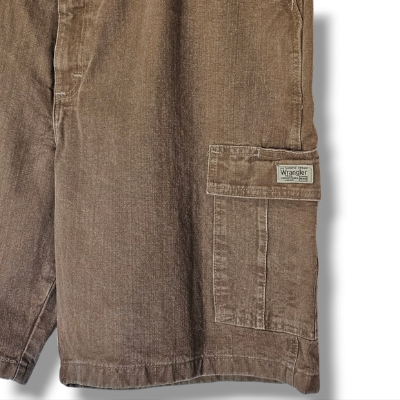 Wrangler Cargo Shorts Mens Size 40 Tan Denim Pockets 9.5” Inseam Cotton NEW - Picture 4 of 9